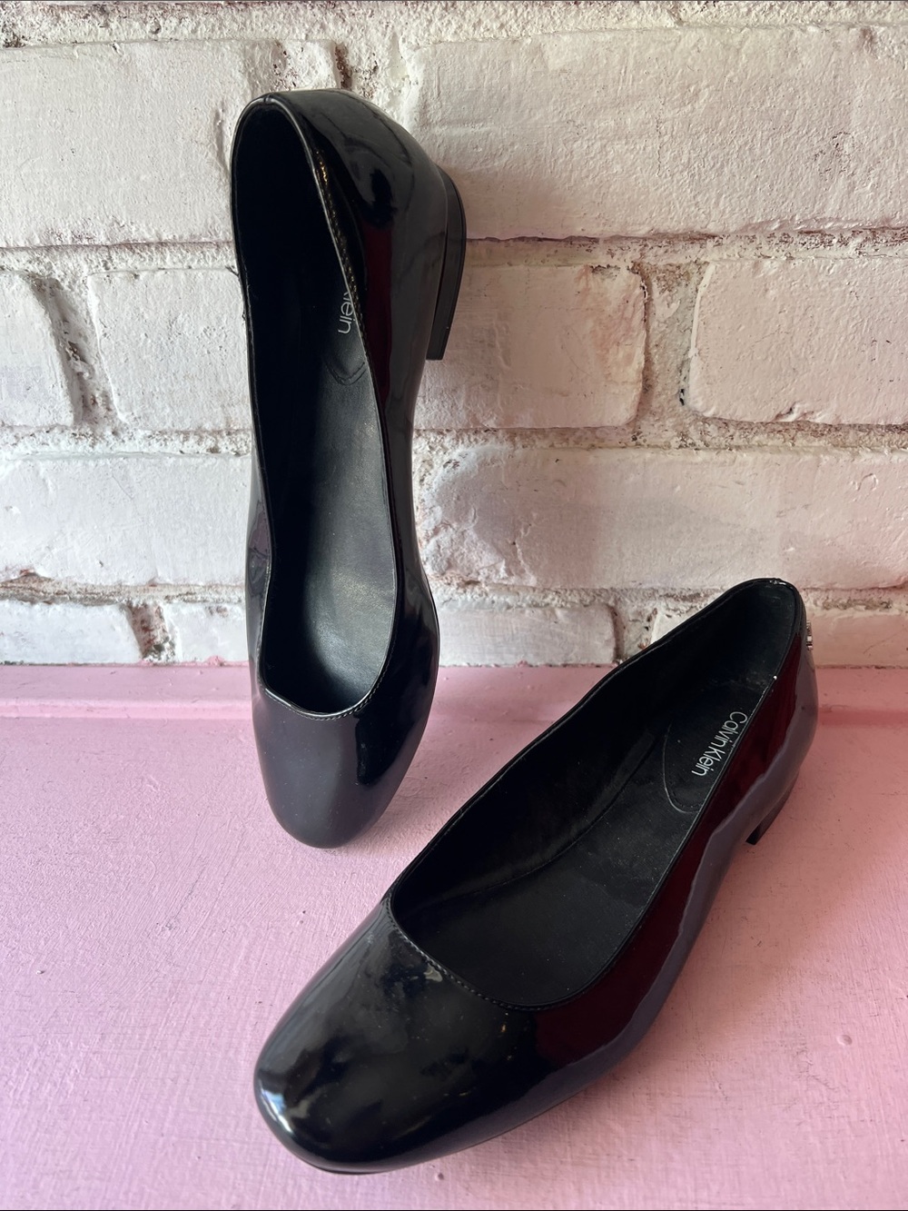 Calvin Klein fall Black Patent Leather Ballet Flats
